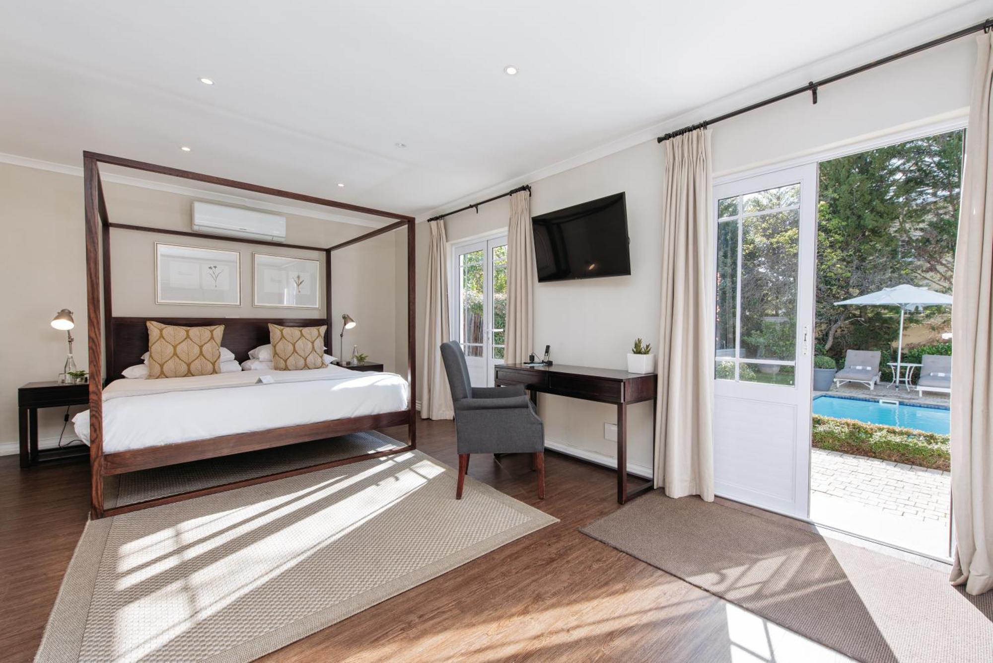 River Manor Boutique Hotel By The Living Journey Collection Стелленбос Экстерьер фото