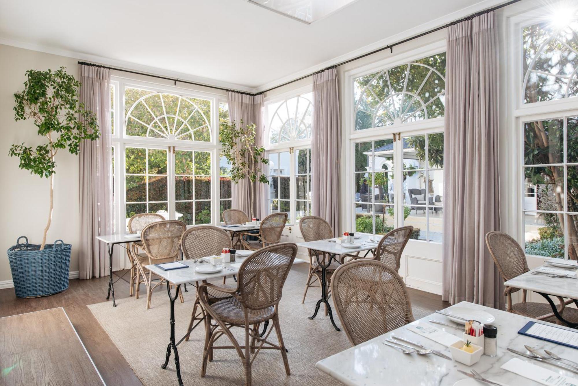 River Manor Boutique Hotel By The Living Journey Collection Стелленбос Экстерьер фото